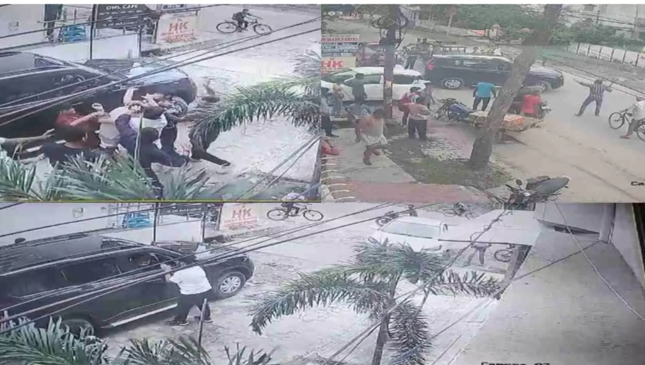  बर्थडे पार्टी में दना दन चले लात घुसे, युवक को अगवा कर ले जाने का वीडियो हुआ वायरल